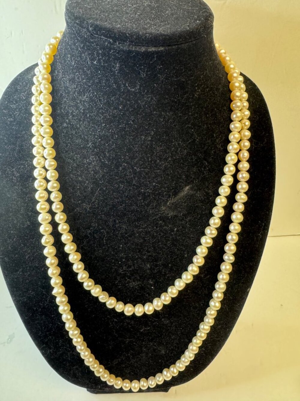 Vintage 1950s Akoya Pearl Opera Necklace 8mm 52” 182 Pearl Strand - Picture 4 of 7